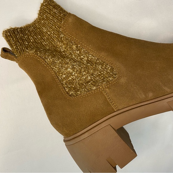 Steve Madden Hayle Pull Chelsea Booties Size 10 - Picture 4 of 16